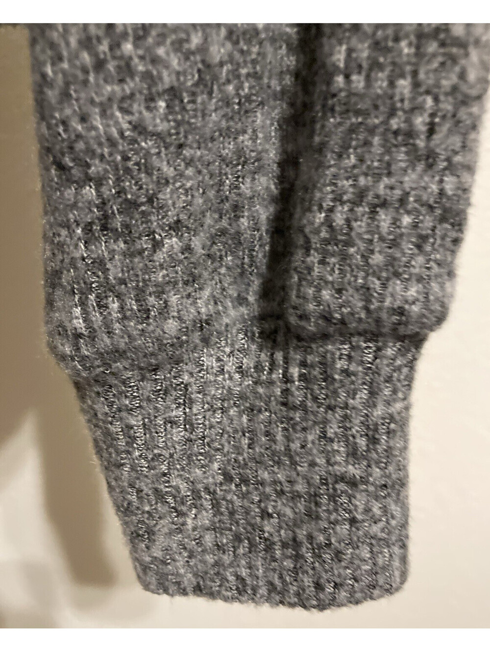 Lucky Brand Sweater SUPER SOFT V Neck Gray Long Sleeve Women's Size Medium - Picture 4 of 9